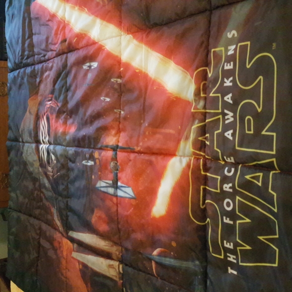 Star Wars KYLO REN Kid's Quilted Comforter Throw Bed Cover 58x48 in. - Picture 1 of 9